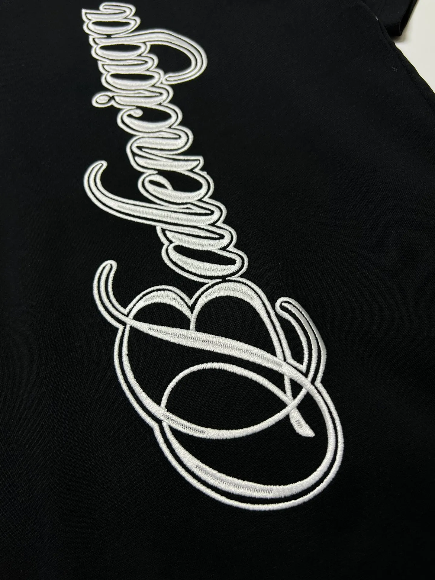 🔥🔥🔥 BALENCIAGA LOGO ， Retro Same Style T Versatile : Black White